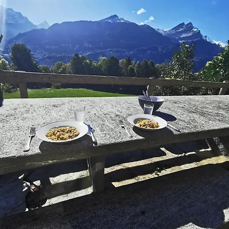 Rauft-perfekter Rueckzugsort Fuer Besondere Feierlichkeiten 2500 M2 Grundstueck Mitten In Der