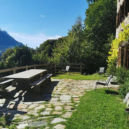 Rauft-perfekter Rueckzugsort Fuer Besondere Feierlichkeiten 2500 M2 Grundstueck Mitten In Der * Hasliberg