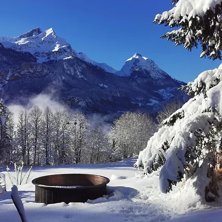 Rauft-perfekter Rueckzugsort Fuer Besondere Feierlichkeiten 2500 M2 Grundstueck Mitten In Der