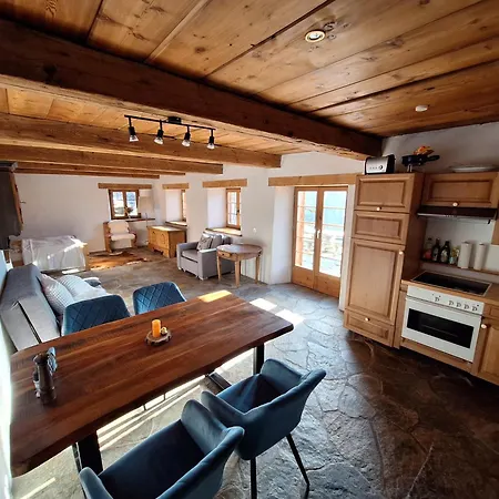 Rauft-perfekter Rueckzugsort Fuer Besondere Feierlichkeiten 2500 M2 Grundstueck Mitten In Der Appartement *