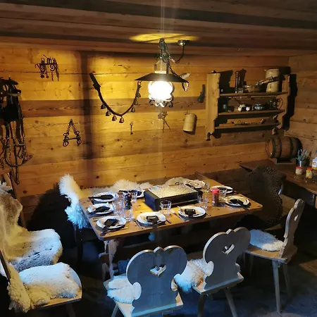 Appartamento Rauft-perfekter Rueckzugsort Fuer Besondere Feierlichkeiten 2500 M2 Grundstueck Mitten In Der *